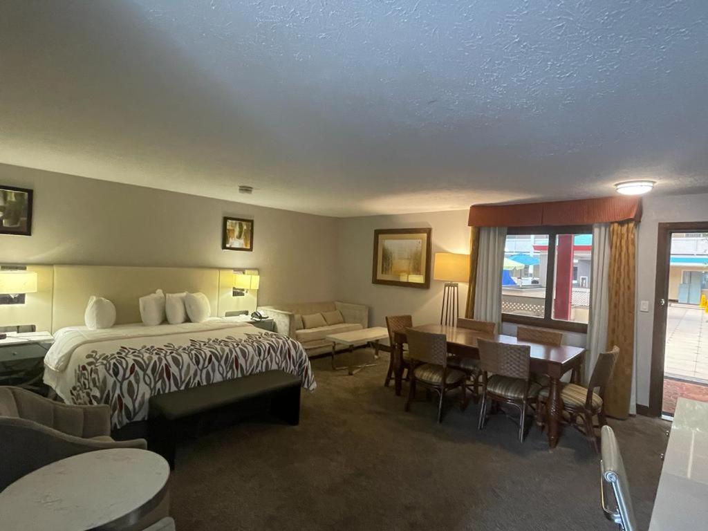 Garnet Waterfront Hotel Indianapolis Kültér fotó